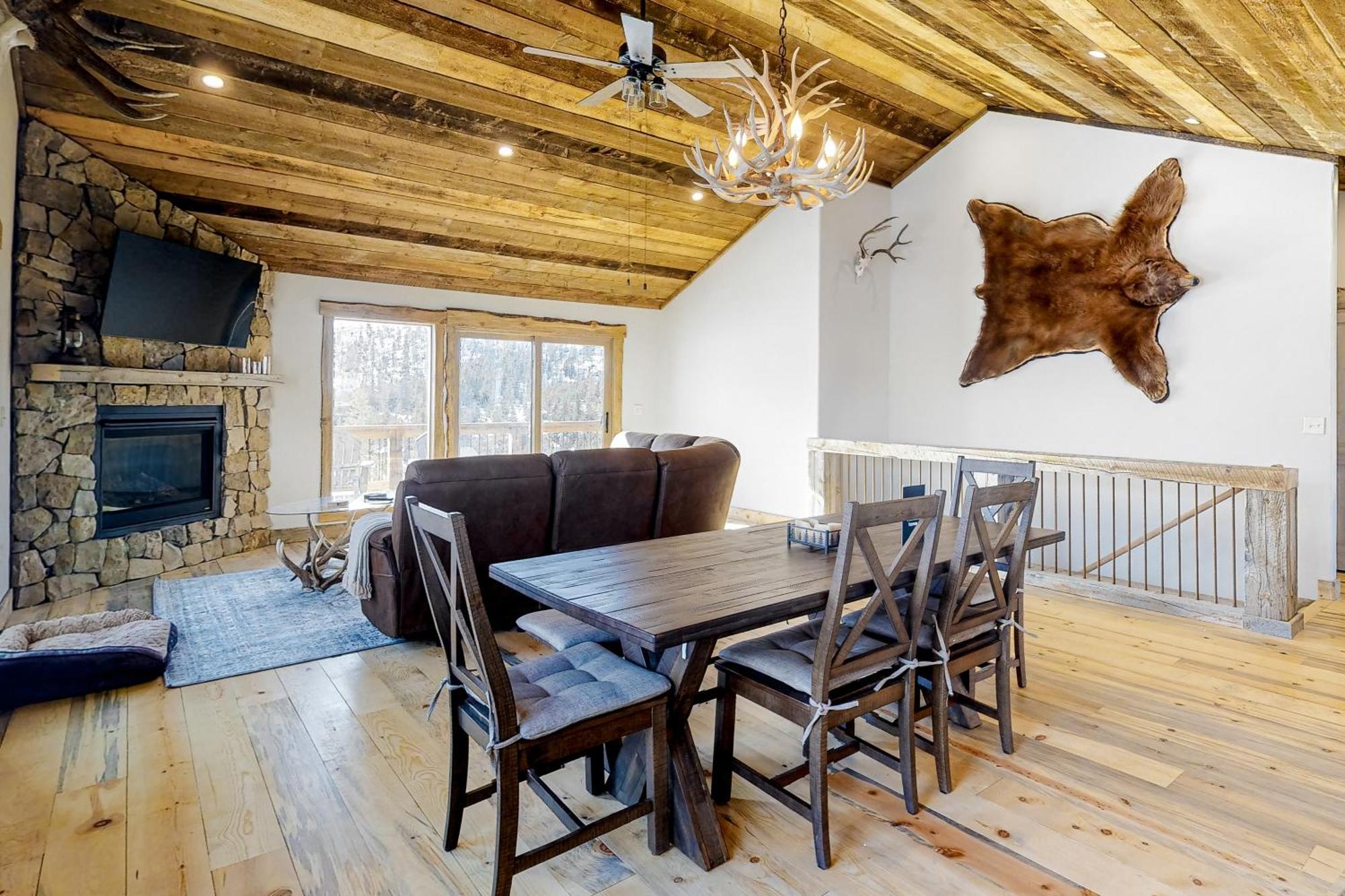 גרנד לייק Cabin Getaway & Stonewood Lodge חדר תמונה